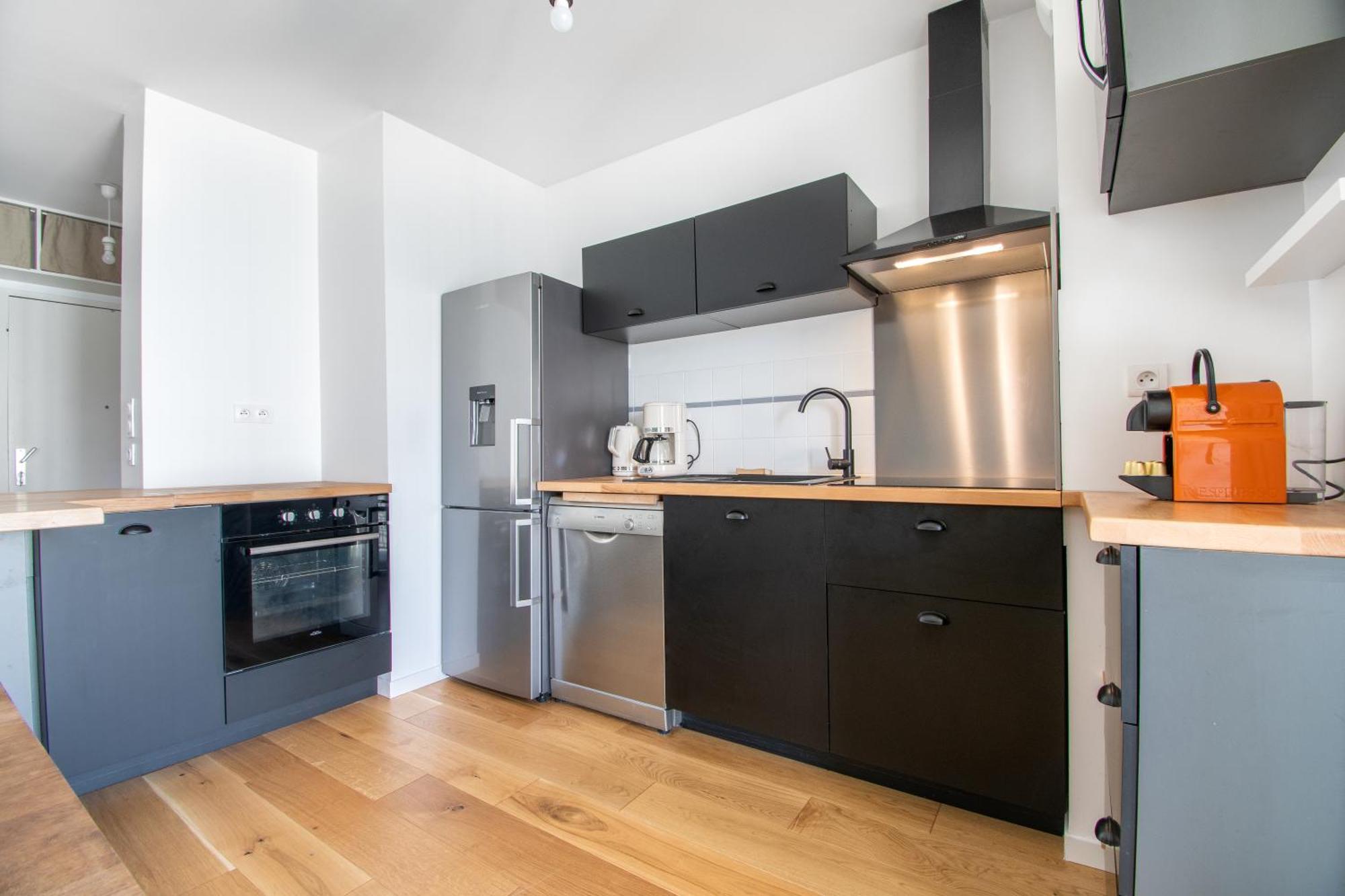 נאנט Cosy T2 De 50 M² Centre-Ville Avec Garage & Balcon מראה חיצוני תמונה